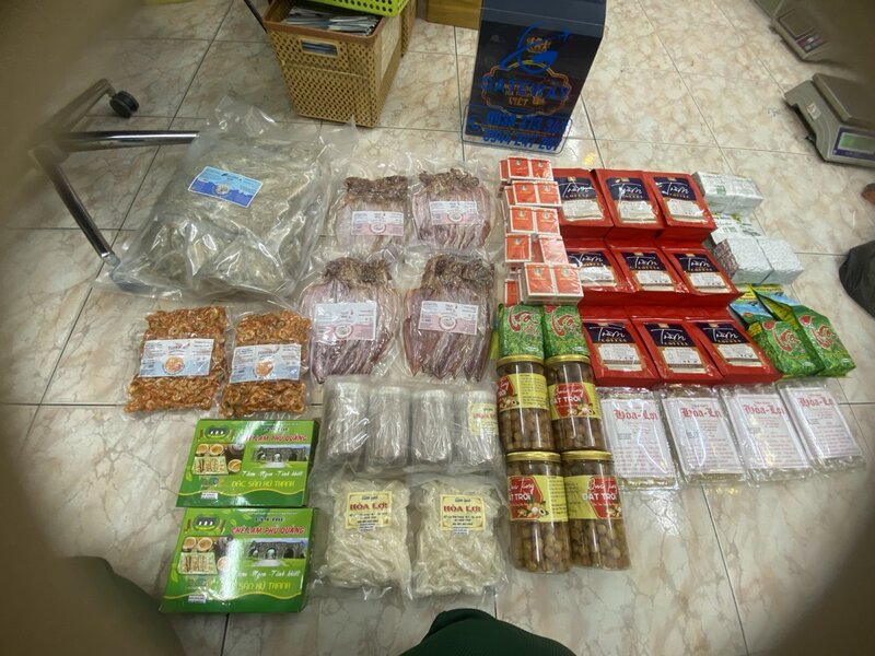 Gửi đặc sản Việt Nam