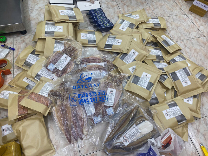 Gửi mực khô, đặc sản biển